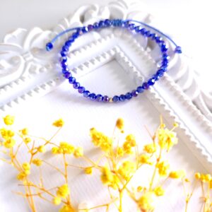 Bratara cu o bila din Aur 585 de 14k de 2.5 mm cu cristale fatetate de sticla albastru violet