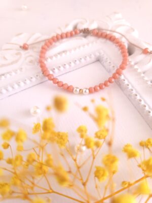 Bratara cu o bila din Aur 585 de 14k de 2.5 mm cu cristale fatetate de sticla peach cu doua perle