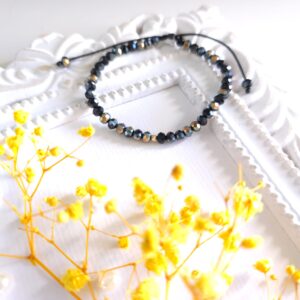 Bratara cu o bila din Aur 585 de 14k de 2.5 mm cu cristale fatetate de sticla negru metalizat auriu